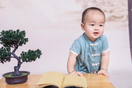 遵义孕妇显怀是几个月